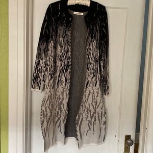 SIMPLY COUTURE SWEATER WOMENS M